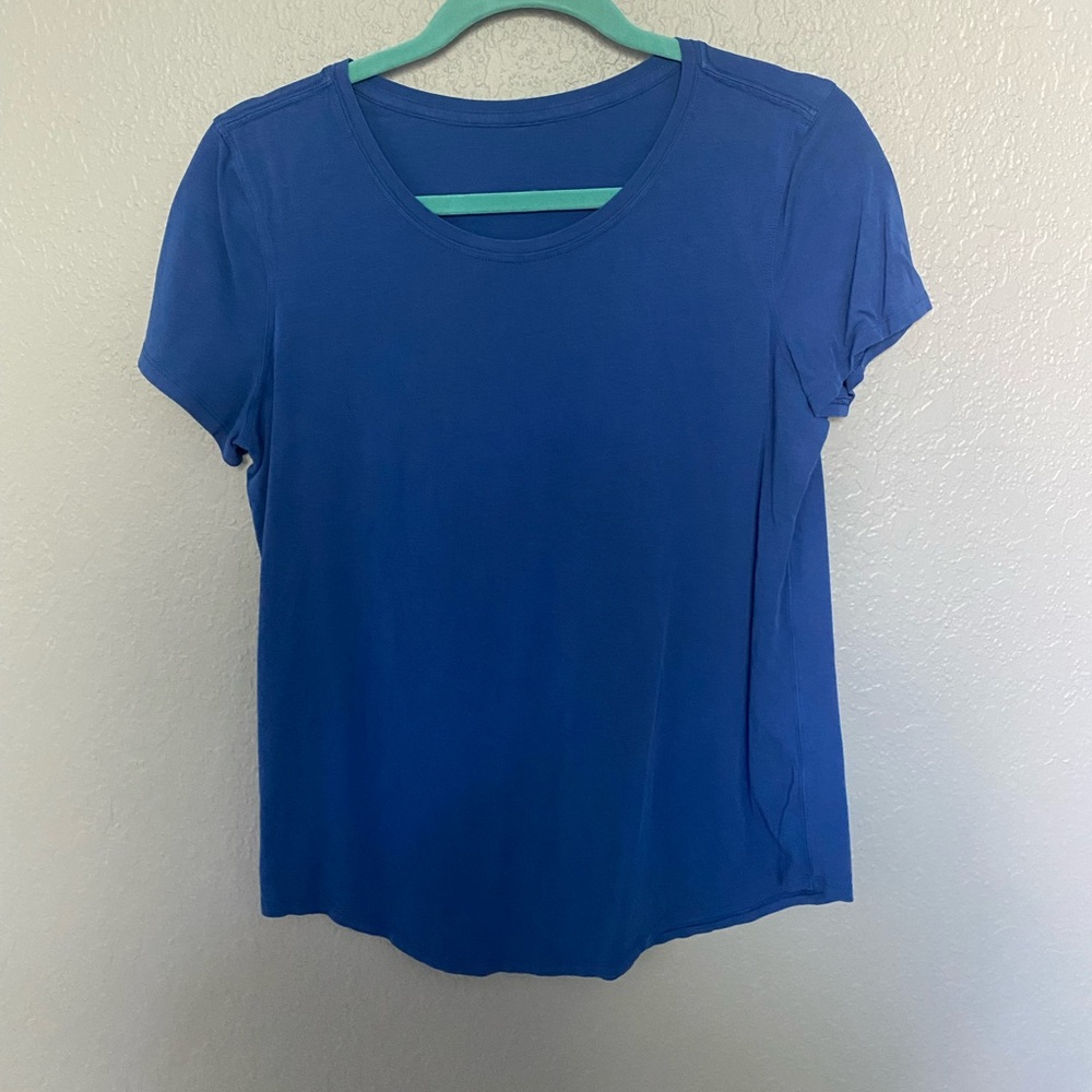 Lululemon crew t shirt
